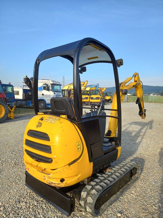 мини-экскаватор JCB 8018