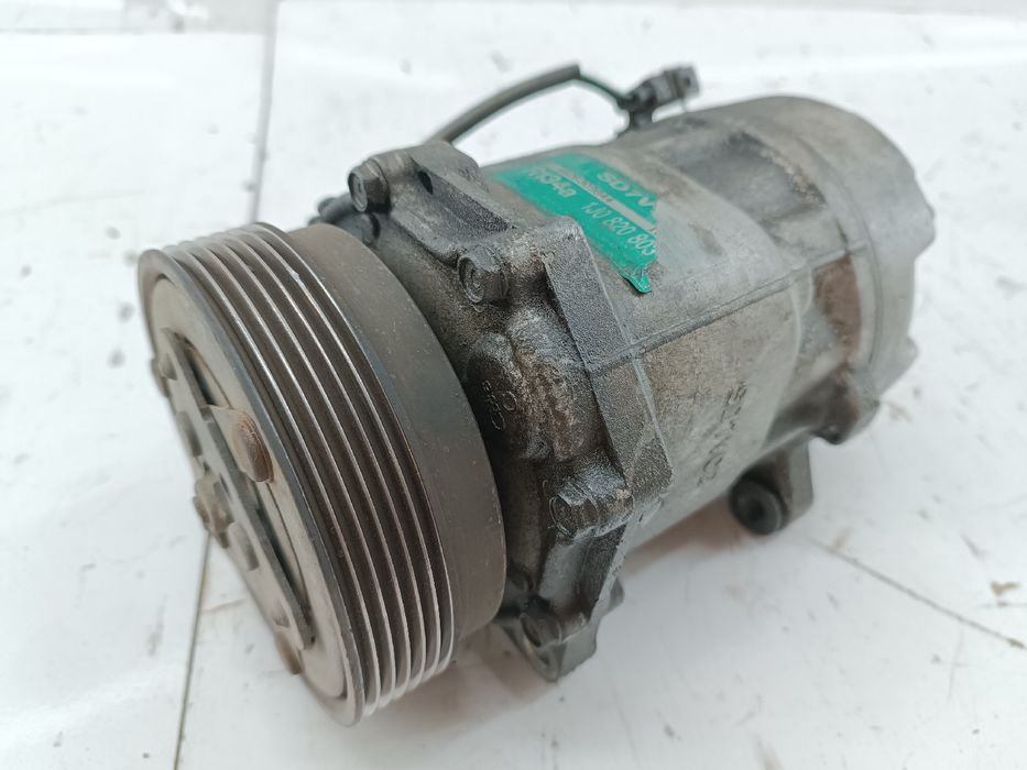 Compressor de Ar Condicionado - VOLKSWAGEN GOLF IV (1J1) | 97 - 07