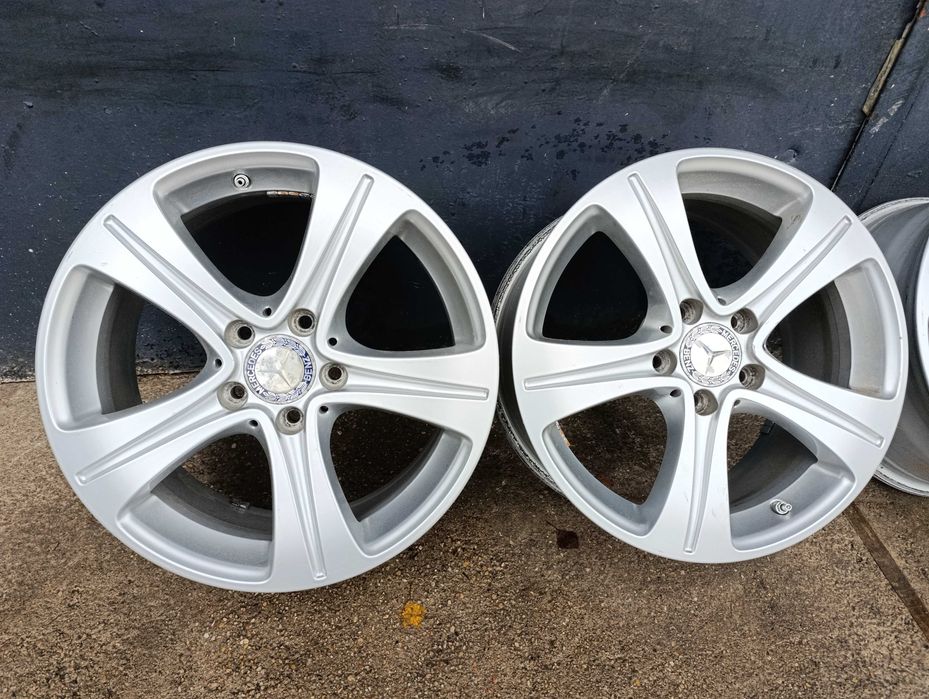 Felgi alu Mercedes 17'' 7,5J 5x112 ET40 A213.40.11.200 W213