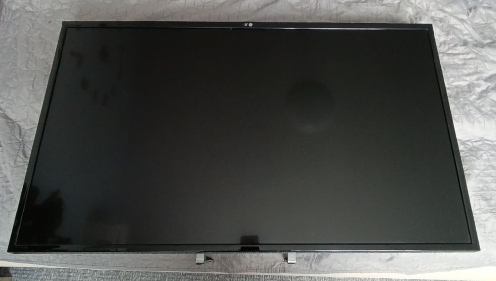 Продається телевізор LG 43UH6207
