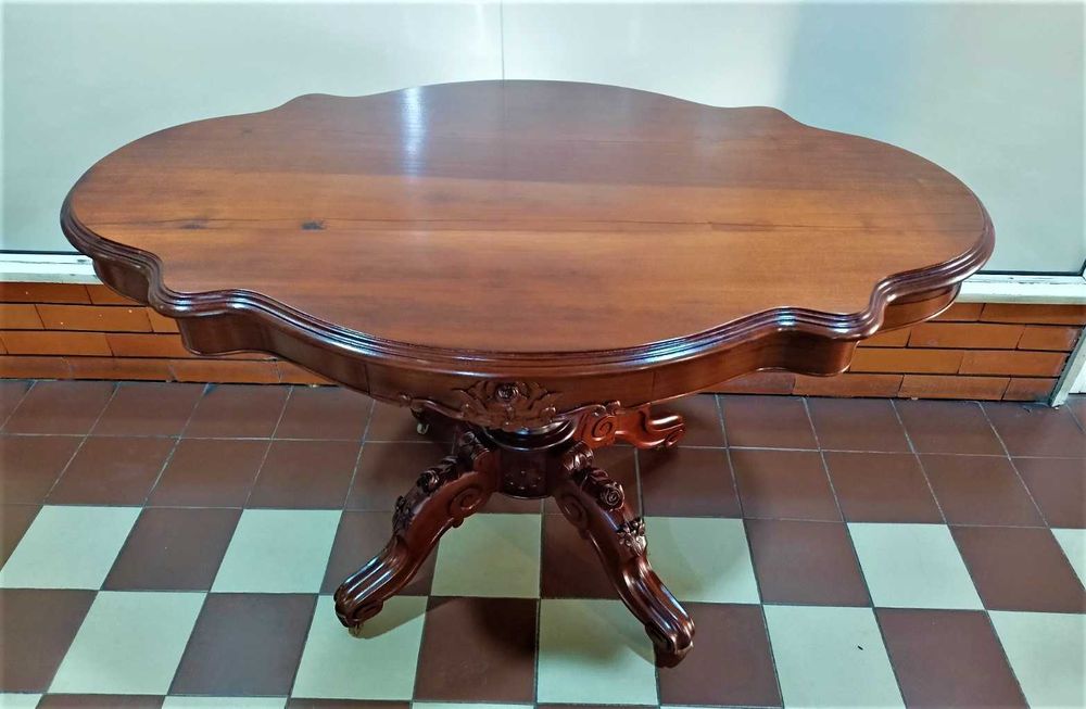 Mesa Centro Mogno Cuba