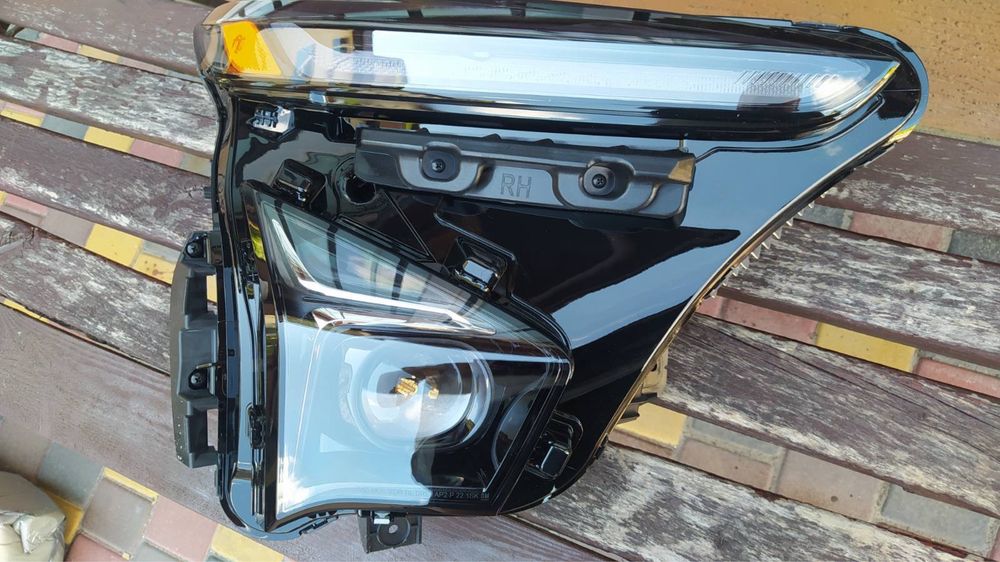 Фари передні для Chevrolet Bolt EV EUV