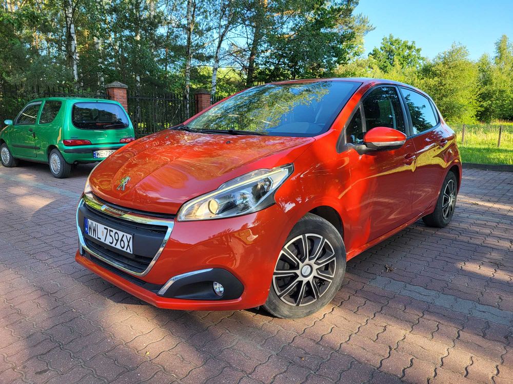 Peugeot 208