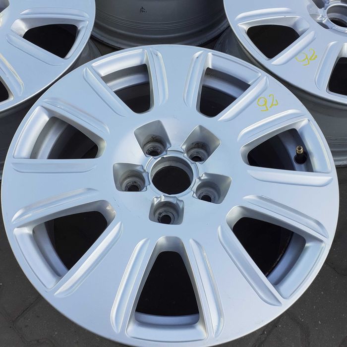 Felgi aluminiowe AUDI 5x112 6,5Jx16 ET33 Nr 92
