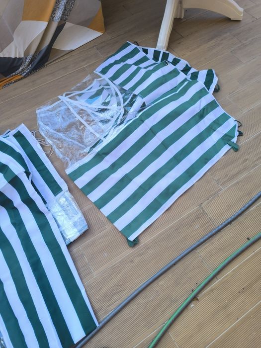 Laterais para pérgula dobrável para jardim não tem a estrutura