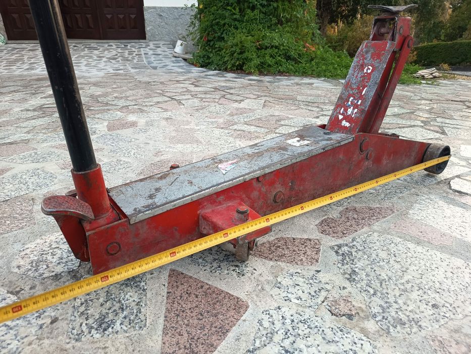 Macaco hidráulico carro