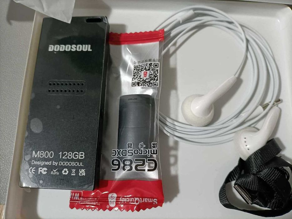 Odtwarzacz MP3 64GB BT 5.2 FM DODOSOUL M800 czarny