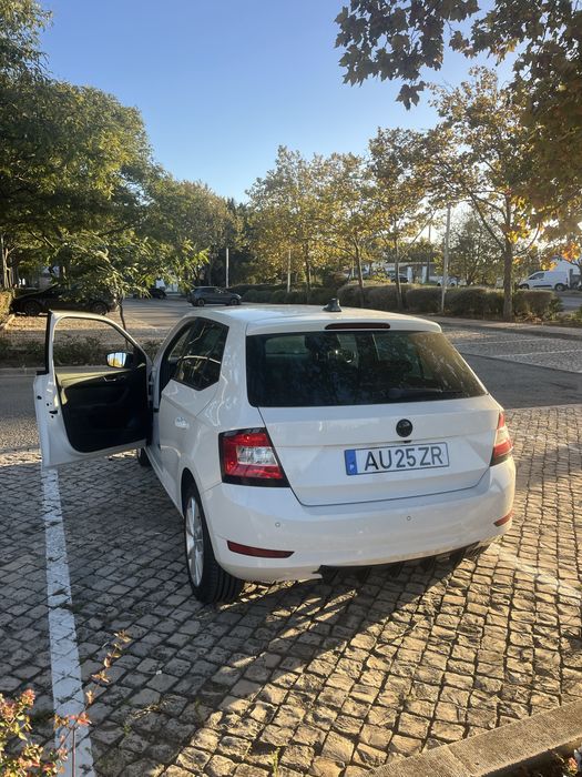 Skoda Fabia 1.0 MPI GPL 2019 — photo 2