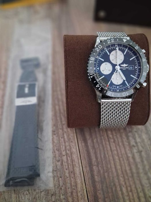 Relógio de Luxo - Breitling Chronoliner Y2431012/BE10