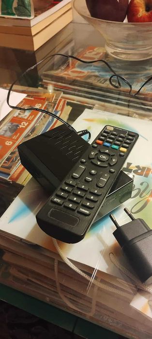 Odbiornik DVB-T/T2/C Opticum NytroBox NS+, dekoder do TV naziemnej