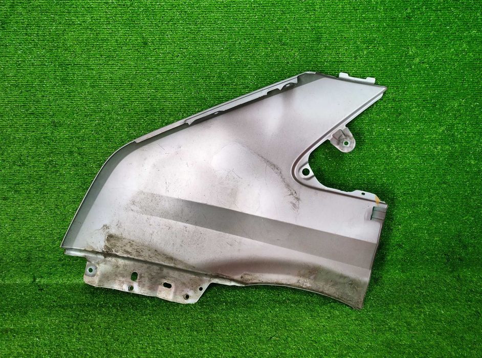 Błotnik przód przedni Prawy Ford Transit 2006-