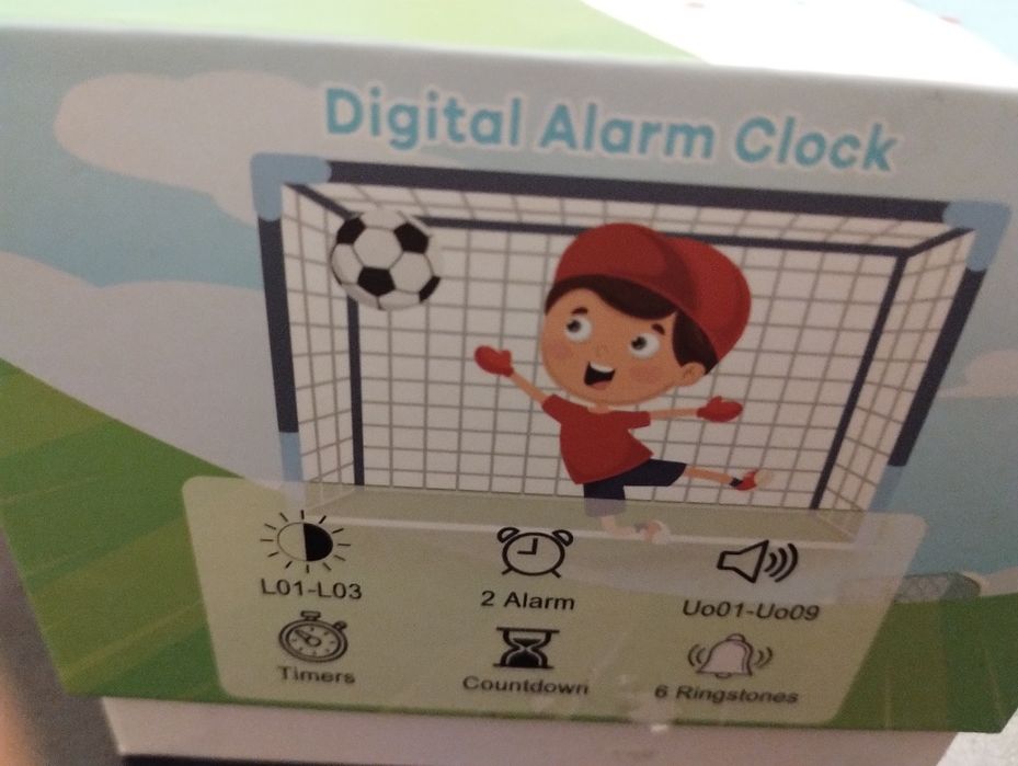 Zegarek budzik piłka  super prezent