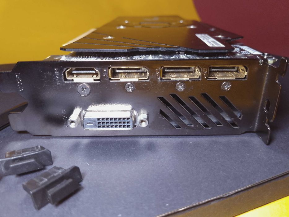 Видеокарта GTX 1060 6GB GIGABYTE AORUS Три кулера РАЗГОН ТИХАЯ