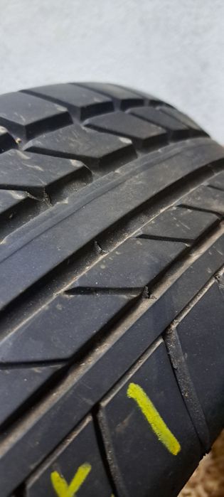 Pneus 175/55/15 Bridgestone, Continental