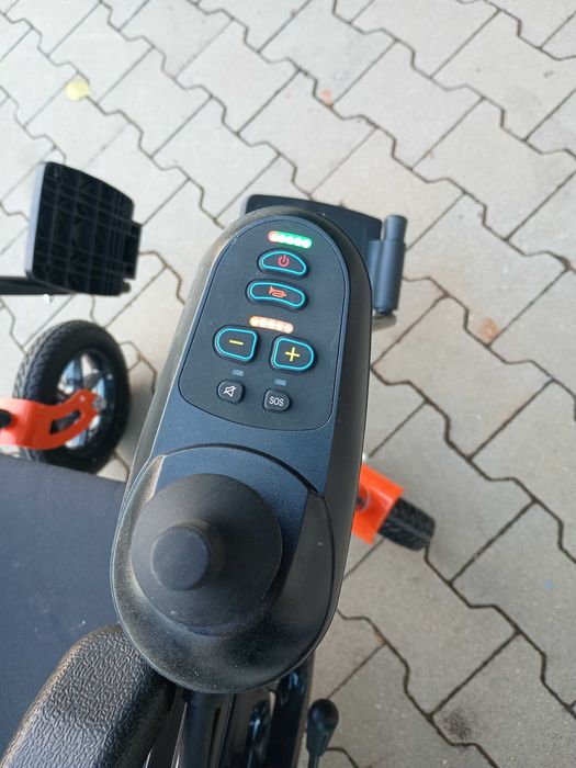Wózek inwalidzki elektryczny nowy