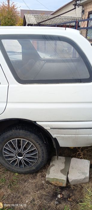 FORD ESCORT 1992року