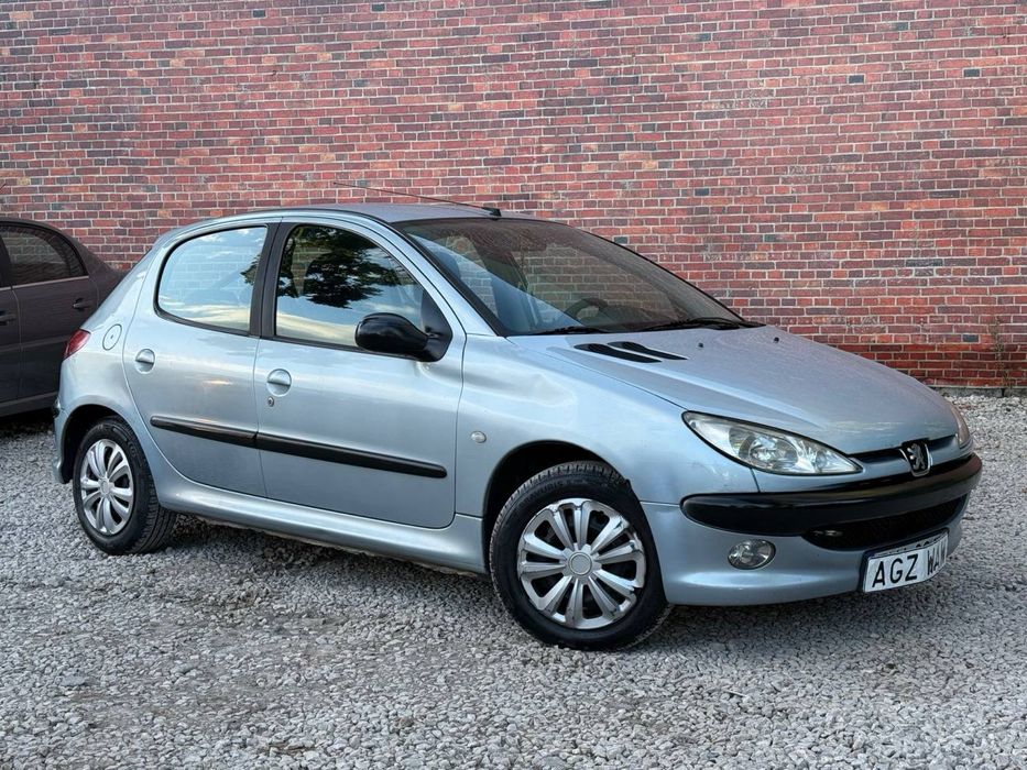 Peugeot 206