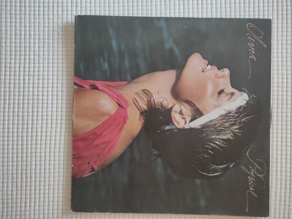 Vinyl - Olivia - physical
