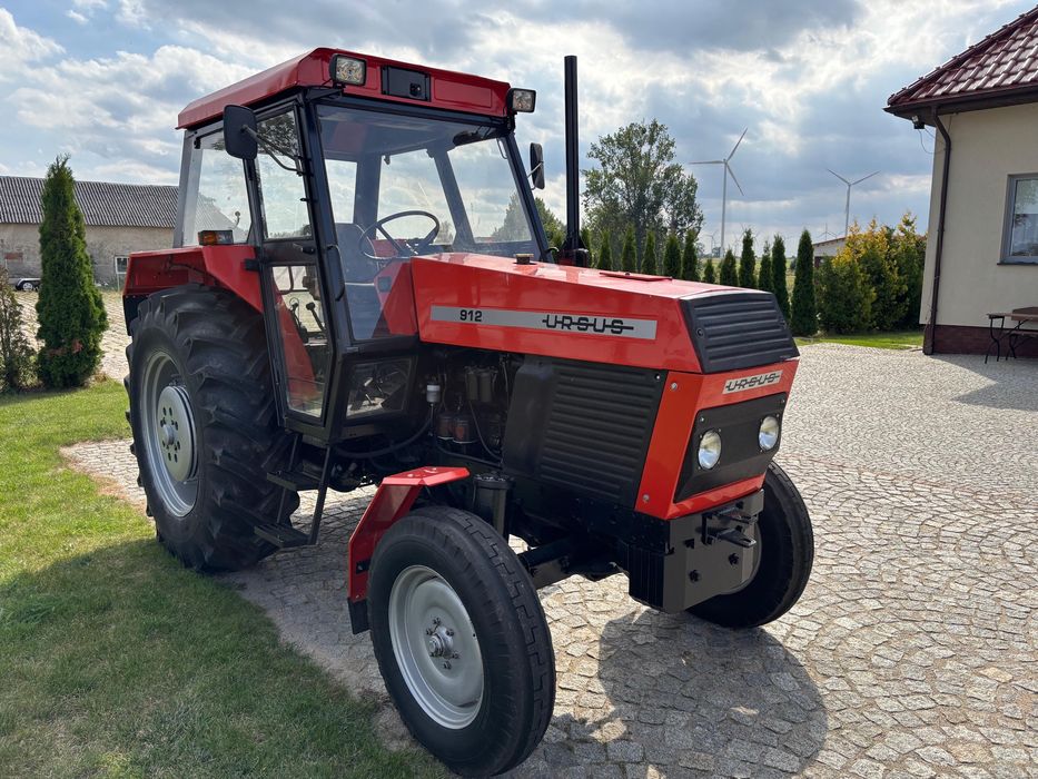 Ciągnik URSUS 912