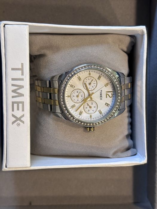 Zegarek damski Timex cyrkonie bransoleta