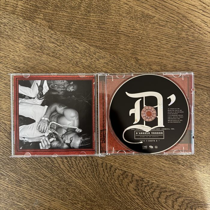 CD D'Angelo - Voodoo (como novo)