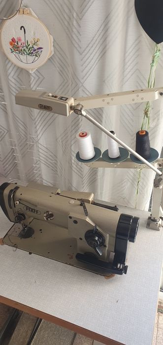 Maquina costura industrial pfaff