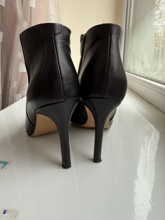 Ботильйони clarks натуральна шкіра