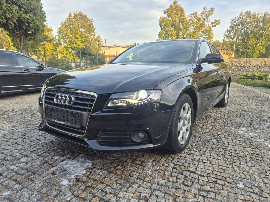 Audi A4  Avant 160 koni