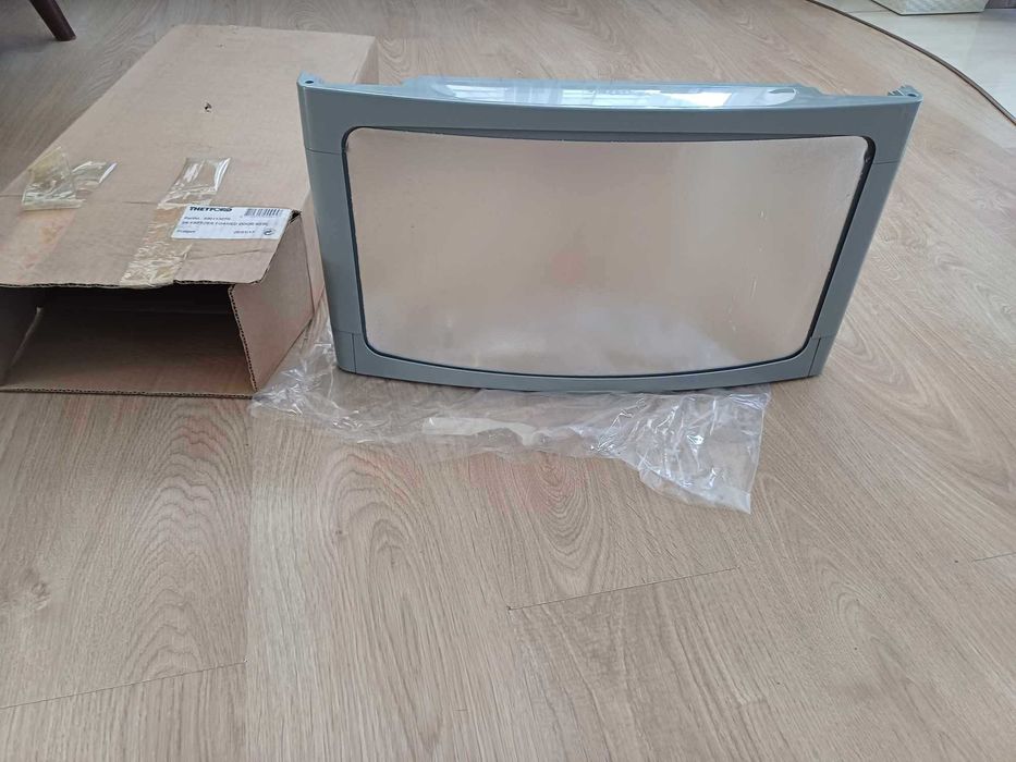 Thetford drzwi zamrażalki  przyczepa kempingowa kamper