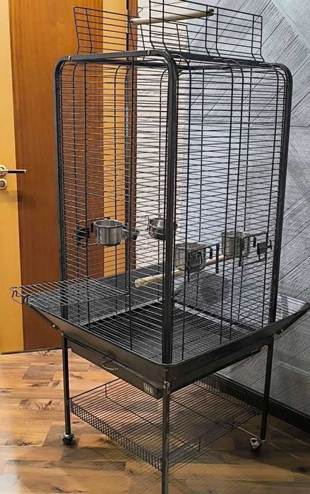 Вoльеp-клетка для крупныx птиц ,попугаев 80.6*8.6*152(с бopтaми)