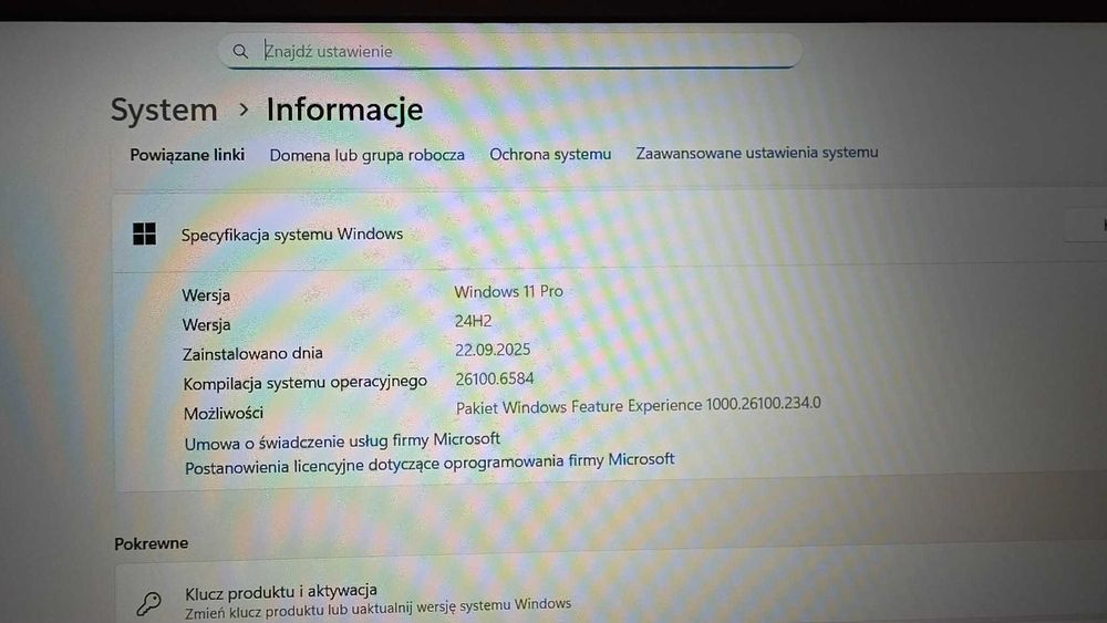 Komputer Laptop Dell Latitude 5520 Win11 Pro 256 / 16 Giga