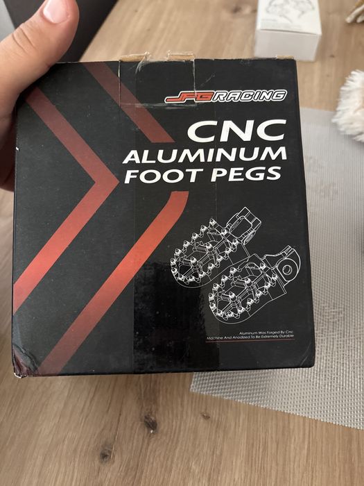 Wyczynowe Podnóżki JFG RACING - Aluminium CNC - Nowe Komplet