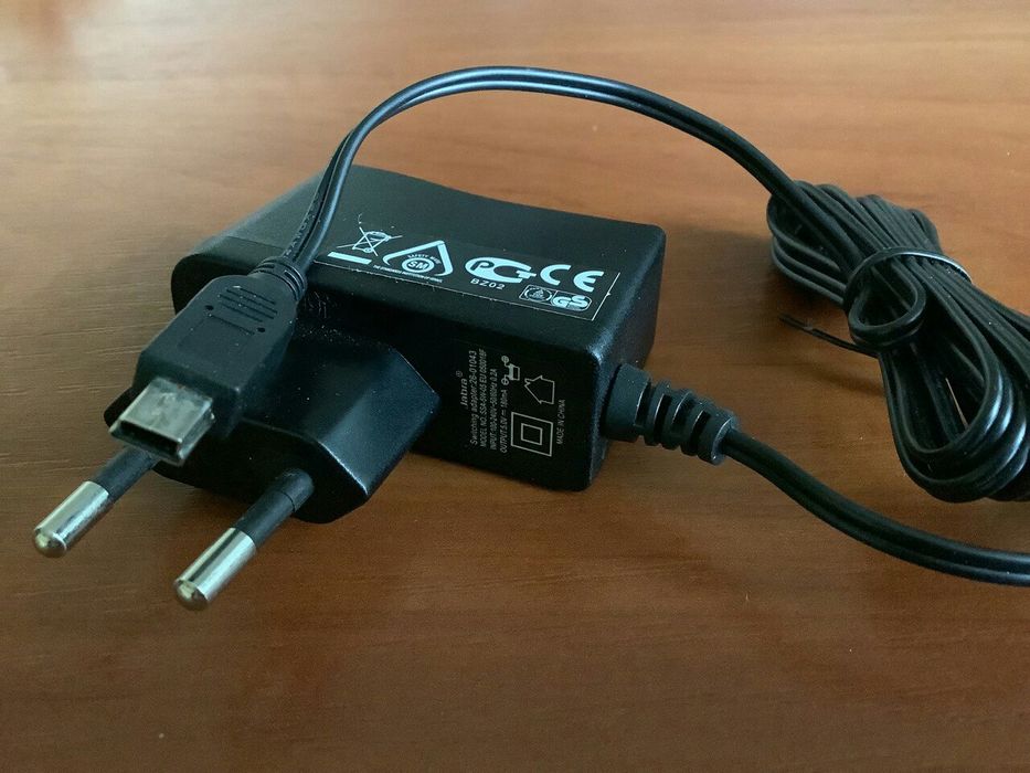 Зарядное устройство Jabra.