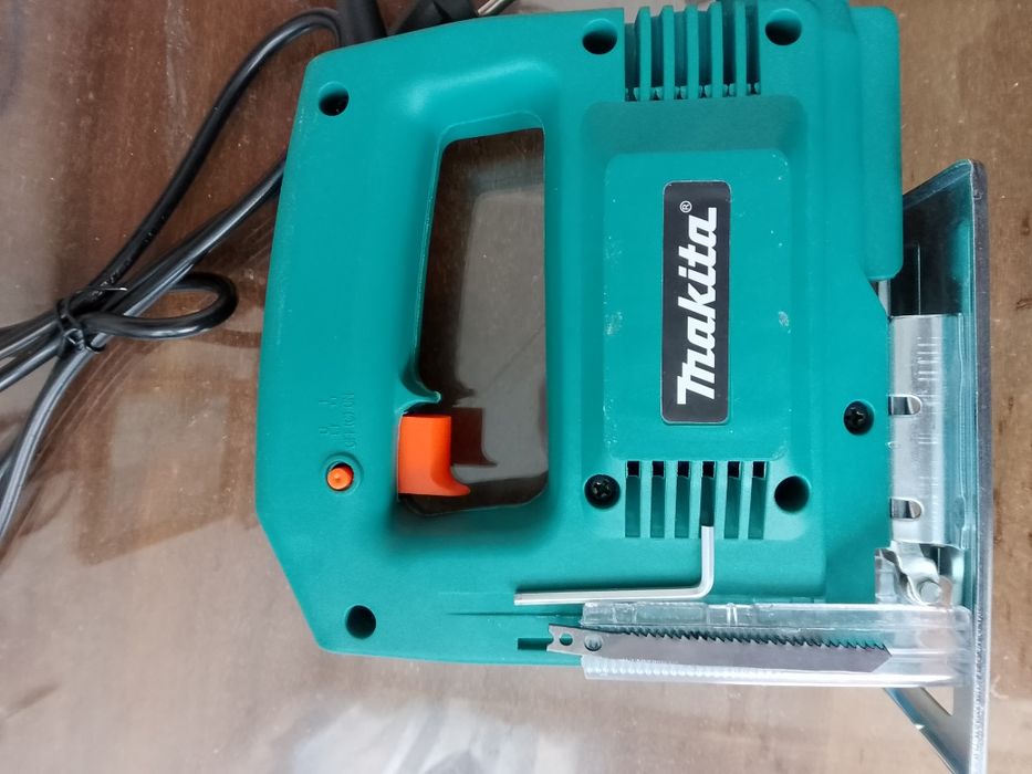 Лобзик електричний "Makita". Нове.