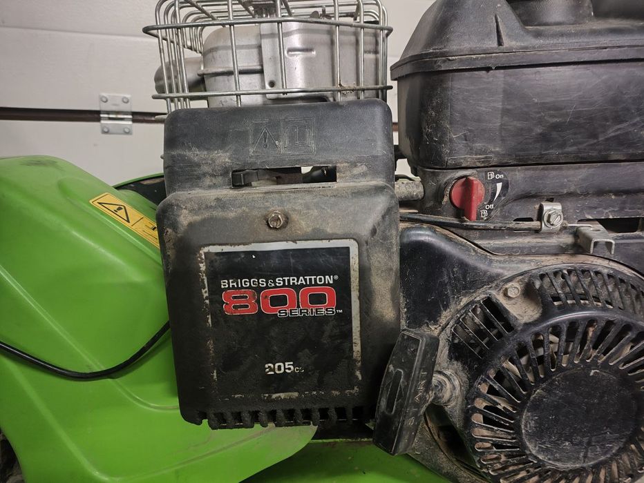 Продаємо мотоблок