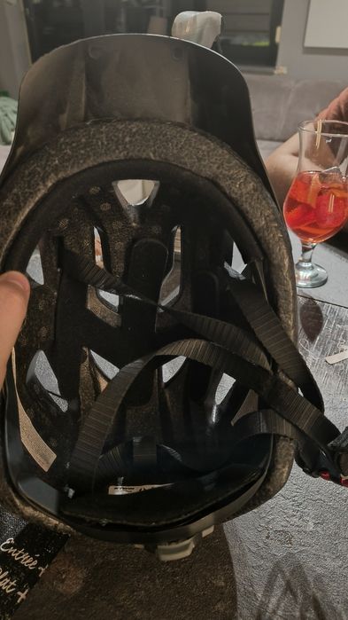 Kask Rockrider St 53-57 cm