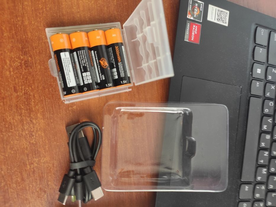 Батарейка литиевая полимер Znter 1,5 V AA 3000  AAA 1100 зар USB TupeC