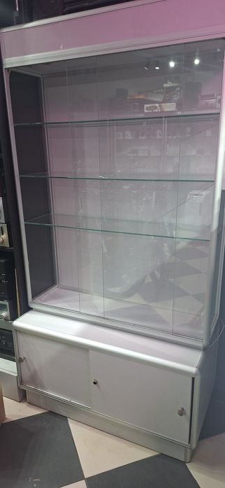 Sprzedam witryna sklepowa gablota z oświetleniem na pilota odbiór osob