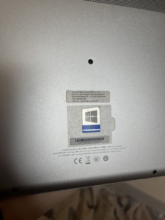Laptop Huawei Matebook D