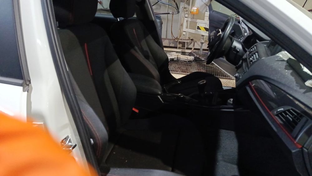 Conjunto de bancos BMW 1 (F20)