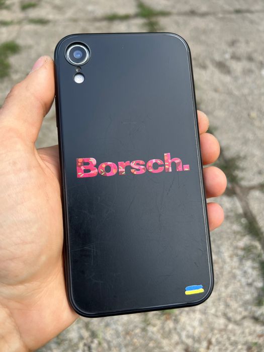 iPhone XR 128GB с чохлом