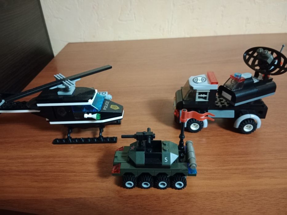 Конструктор Лего, БРИКС и др. одним лотом недорого!