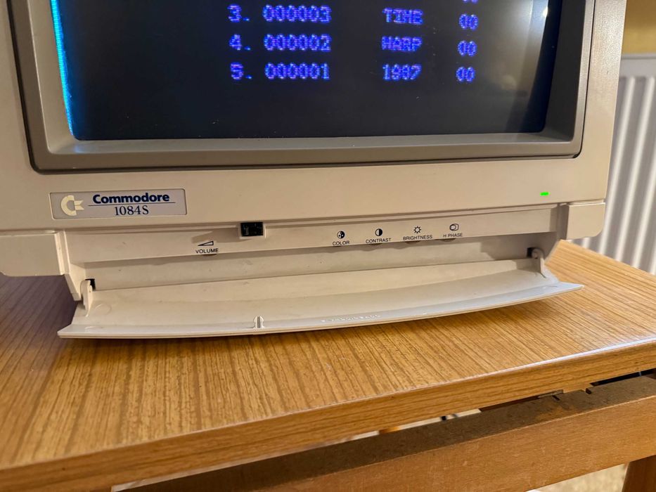 Monitor Commodore 1084s