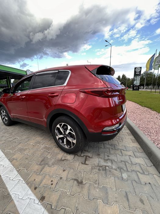 Kia Sportage 2021 рік.