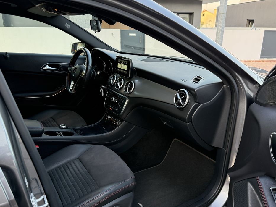 Mercedes-Benz GLA 220 — fotografia 11