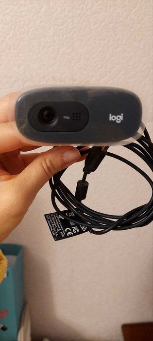 Продам Веб-камеру Logitech HD Webcam C270 новая