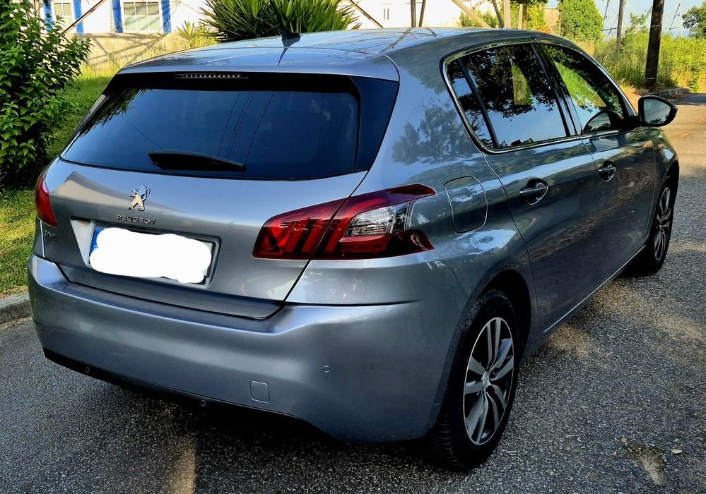 Peugeuot 308 Allure 1.2 PureTech 130Cv