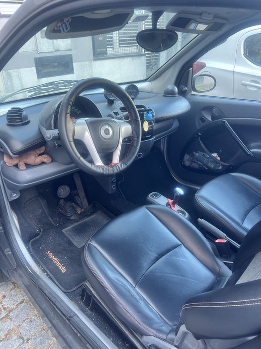 Smart fortwo preto