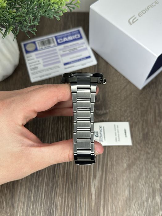 З гарантією / Новий оригінальний годинник Casio Edifice EFV-640DC-3A