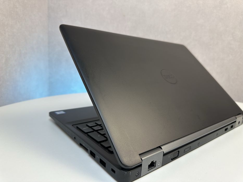 Dell Latitude 5570 Intel i5 6300u Ram 8gb Ssd 120 gb